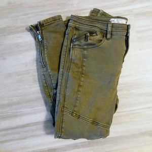 Free People Moto Jeans Zip Ankle (small rip)